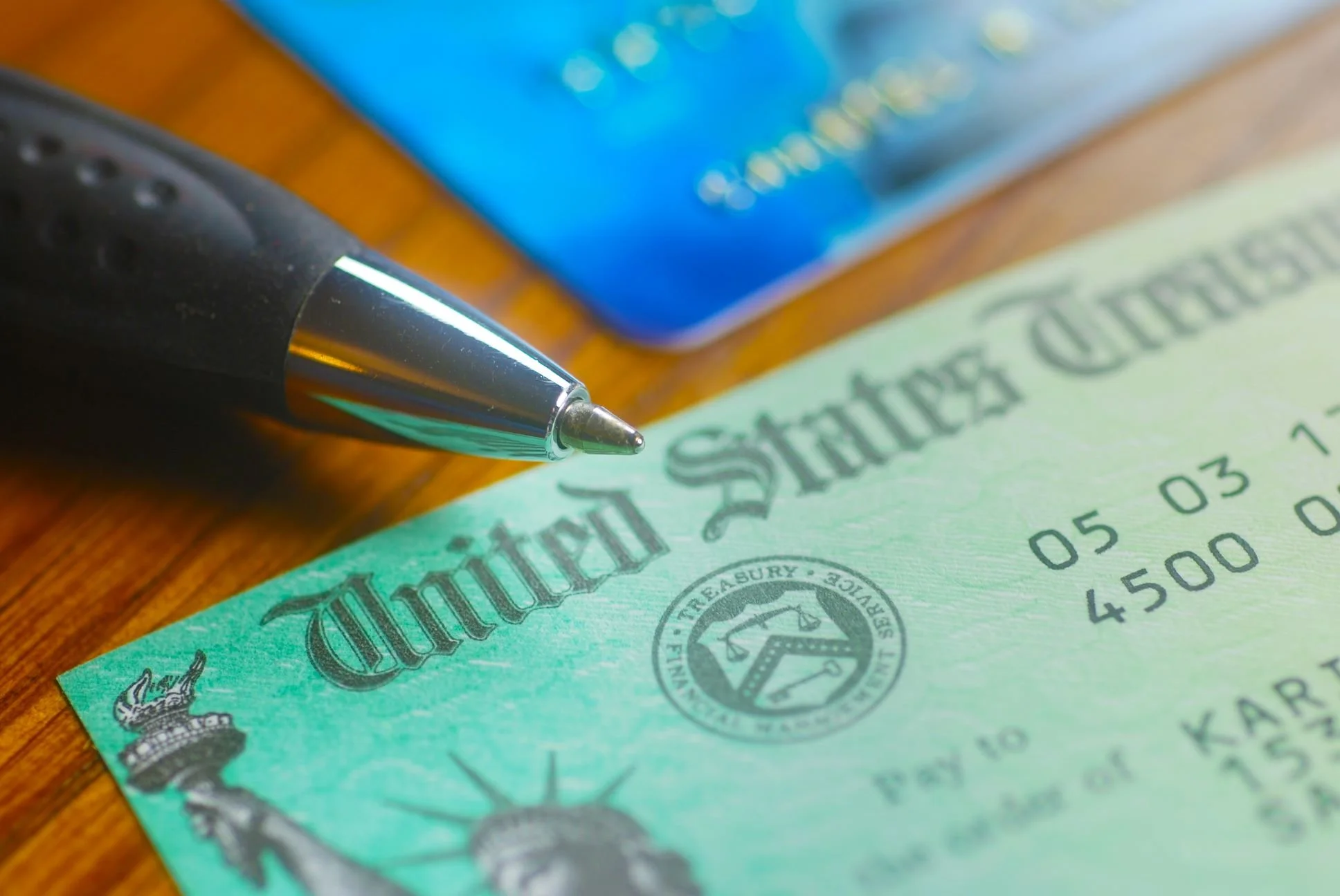 SSI and SSDI Recipients: Are Payments by Check Ending?